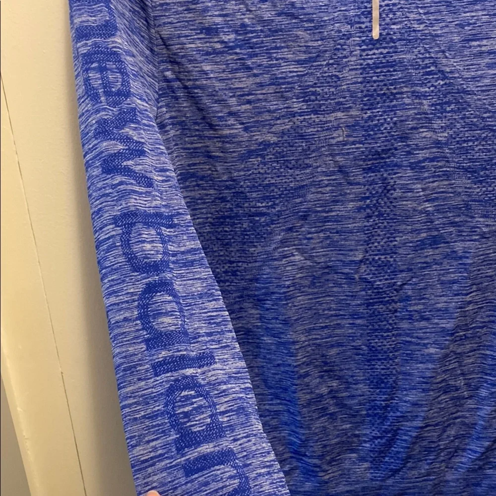 New Balance Royal Blue Performance Pullover - Picture 3 of 3